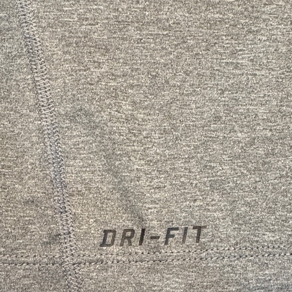 Nike Men's Gray Dri-FIT Tank Top - Picture 8 of 12